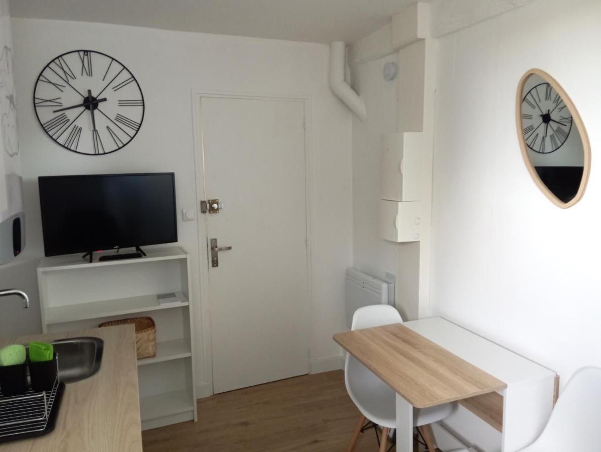 Appartement Cosy Plein Centre Conches-en-Ouche Exteriör bild